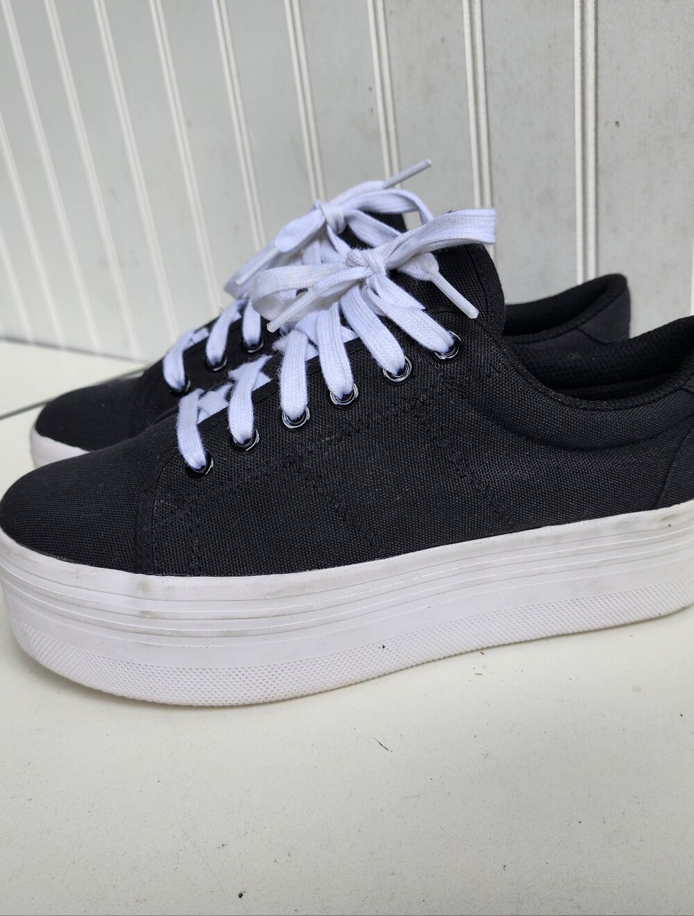 JEFFREY CAMPBELL Shoes Black White Canvas Platform Sneakers EPlay UK9 US 11